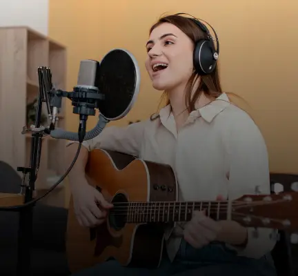 App-based Platform for Artists to Showcase Talent and Earn Feedback